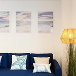 Seahomes Vacations - Beachside With Pool Апартаменти Льорет-де-Мар