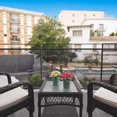 Seahomes Vacations - Beachside With Pool * Lloret de Mar