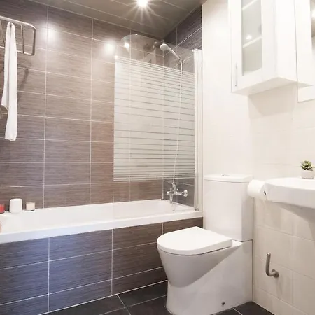 Seahomes Vacations - Beachside With Pool