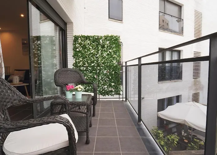 Seahomes Vacations - Beachside With Pool