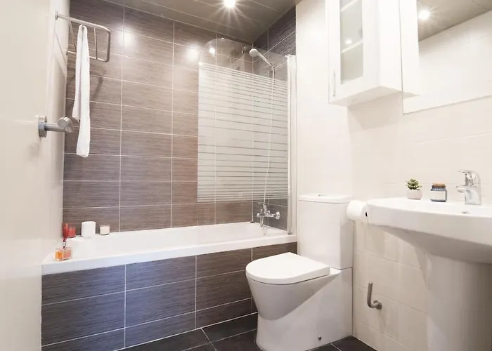 Seahomes Vacations - Beachside With Pool