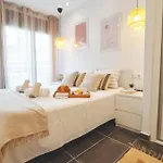 Seahomes Vacations - Beachside With Pool Apartment Lloret de Mar