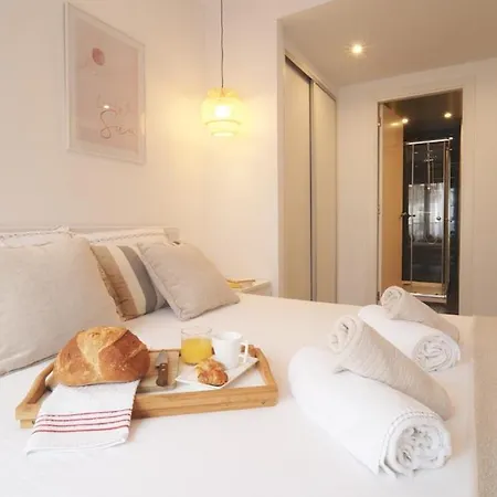 Appartement Seahomes Vacations - Beachside With Pool