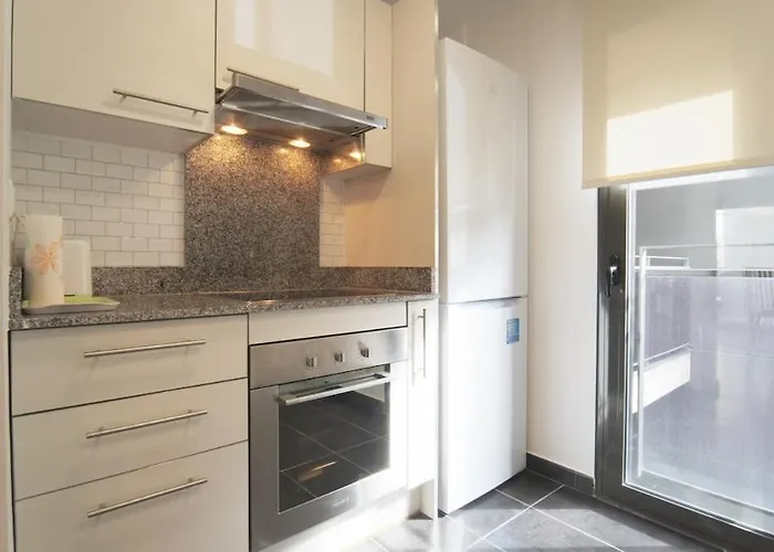 Apartamento Seahomes Vacations - Beachside With Pool Lloret de Mar