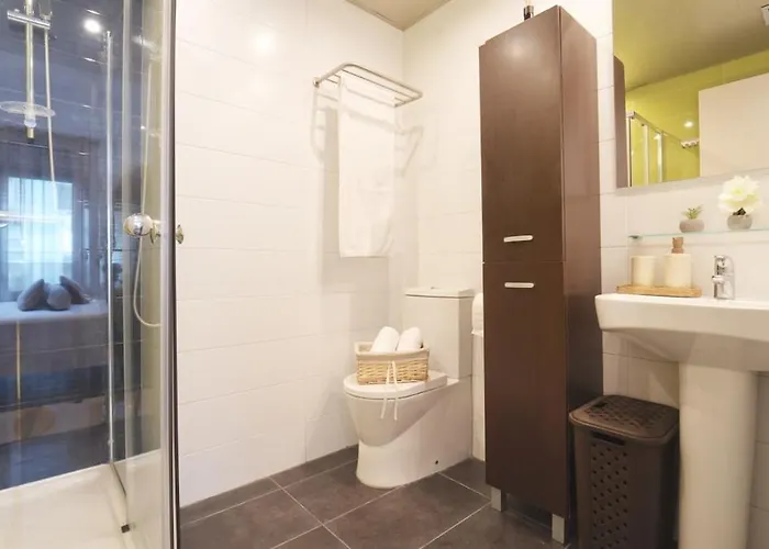 Seahomes Vacations - Beachside With Pool