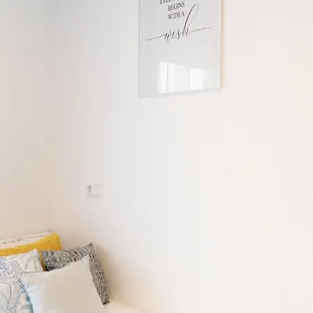 Appartamento Seahomes Vacations - Beachside With Pool Lloret de Mar